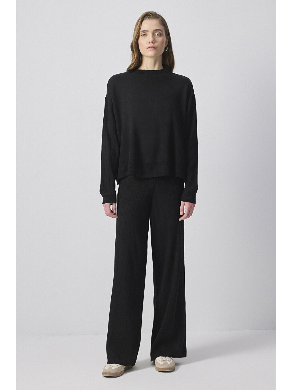 Siyah Kazak Pantolon Triko Takım