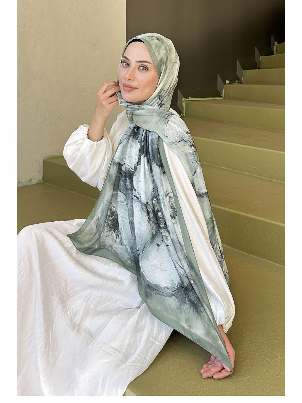 Yeşil Bohem Çiçek Desen Soft Şal Ada Çayı-1