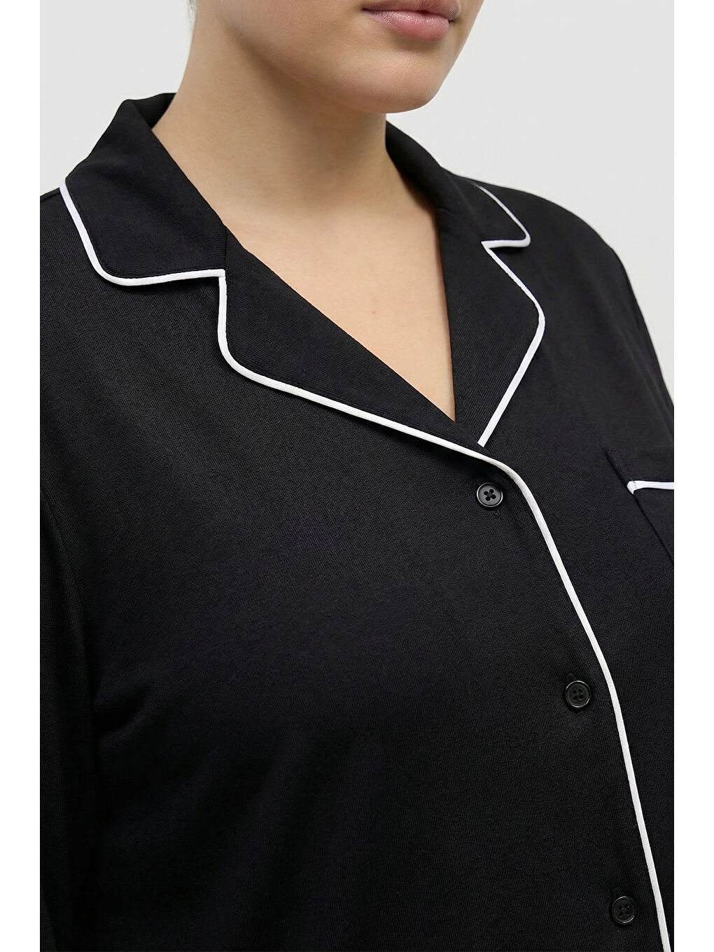 Siyah Kontrast Biyeli Penye Pijama Takımı-2