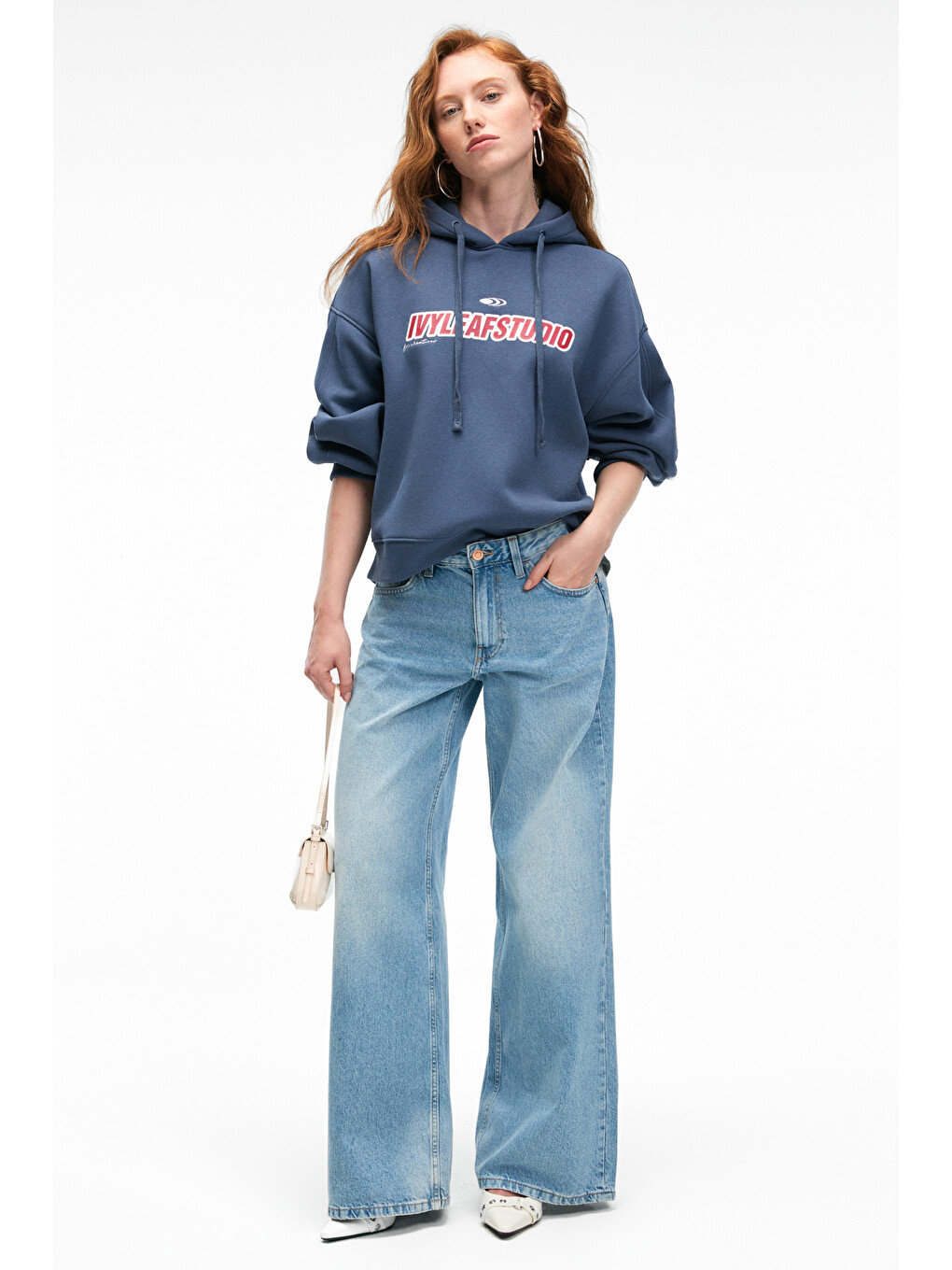Rhovara Kadın Oversize Kapüşonlu Baskı Ve Nakış Detaylı Lacivert Sweatshirt-5