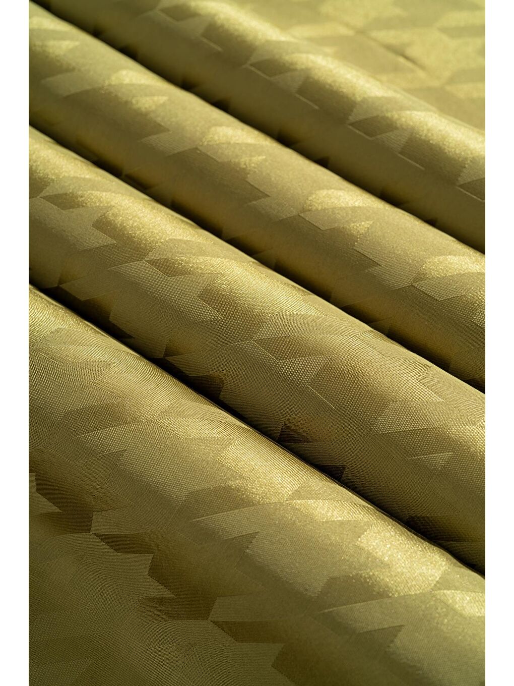 Yeşil Kadın Tesettür Jakarlı Kazayağı Eşarp 1-1