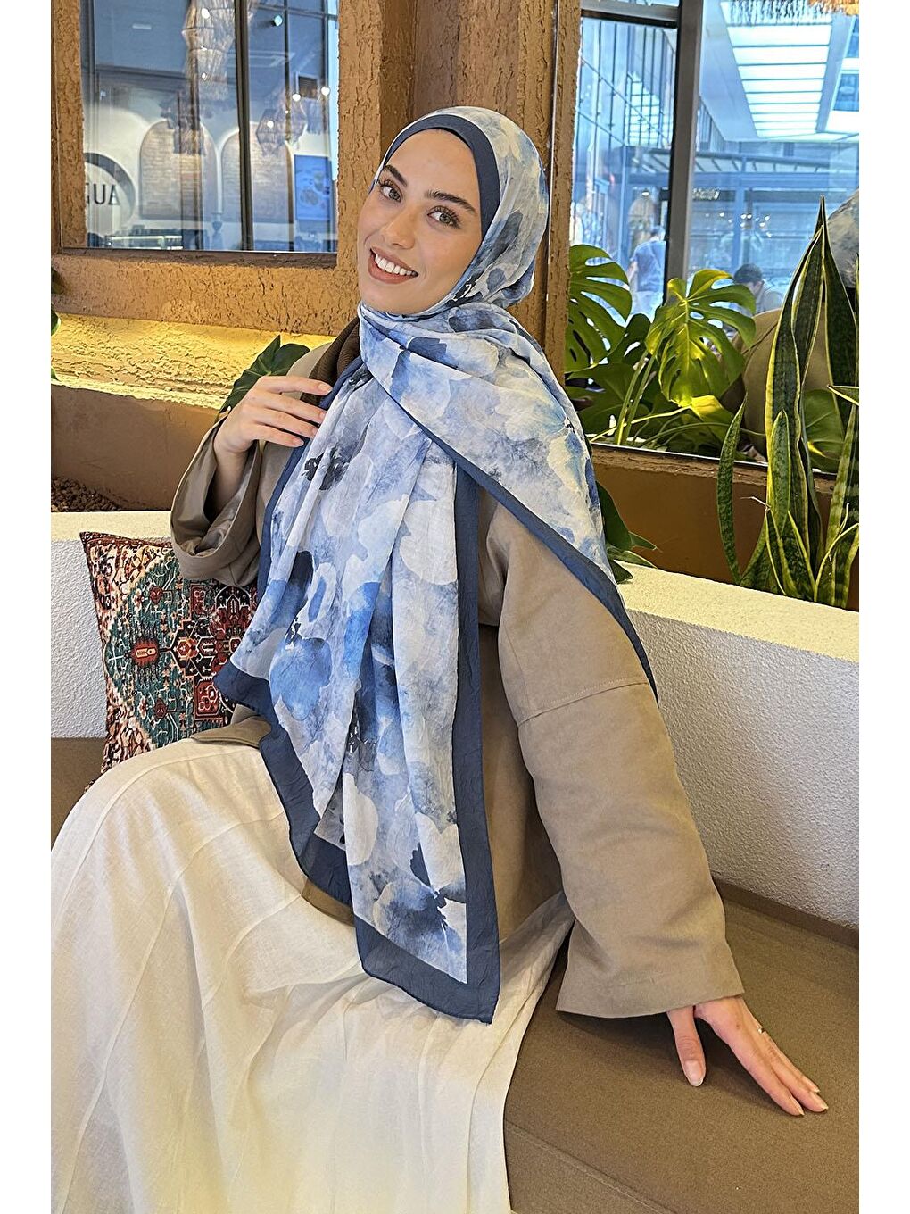 Batik Çiçek Desen Bambu Şal İndigo-1