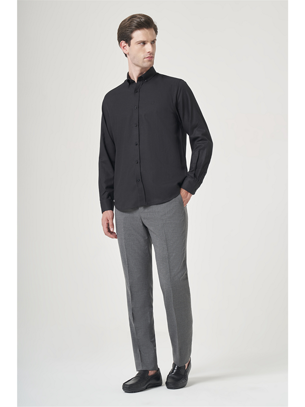 Siyah Düğmeli Yaka Oxford Slim Fit Pamuklu Gömlek 1004265124-1