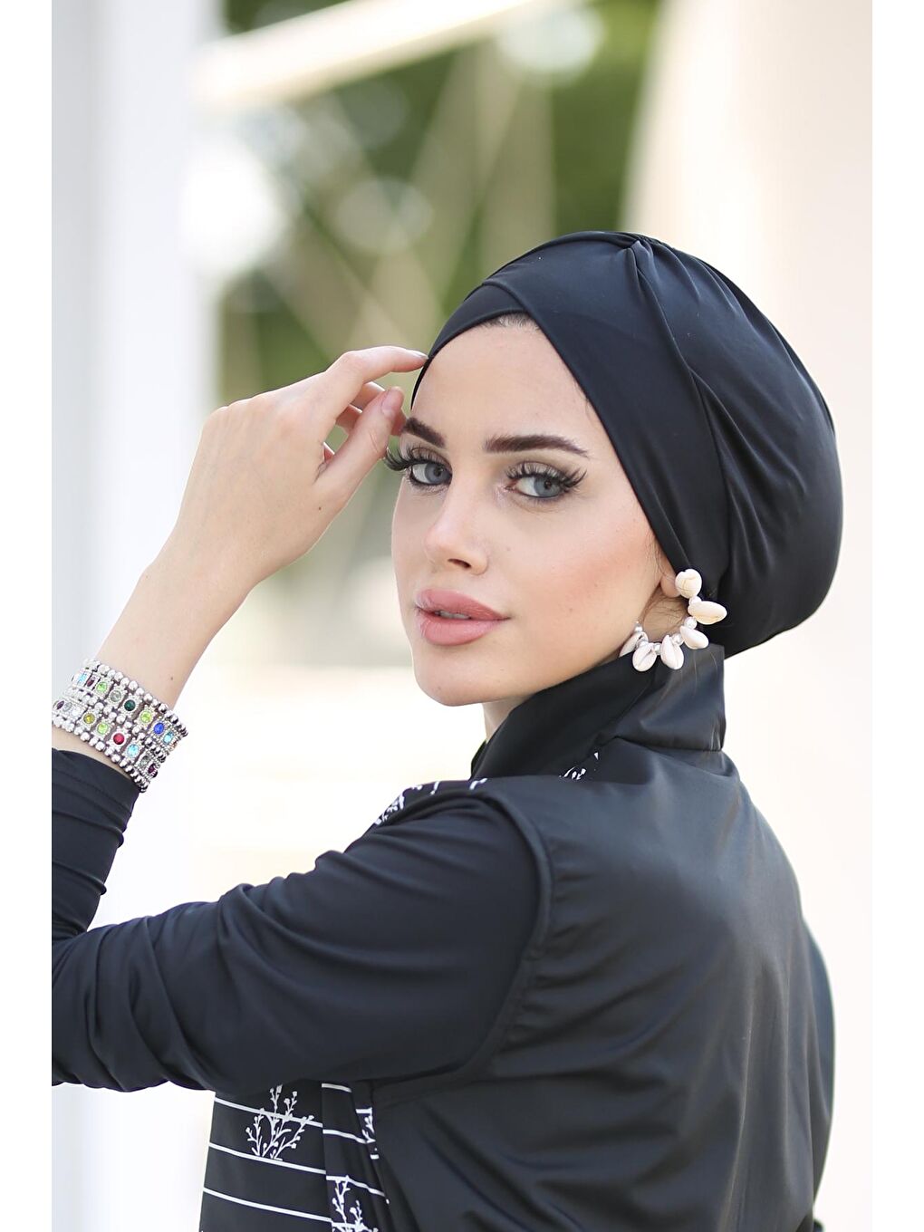 Çift Taraflı Çapraz ve Büzgü Deniz Bone Siyah R-1009-2