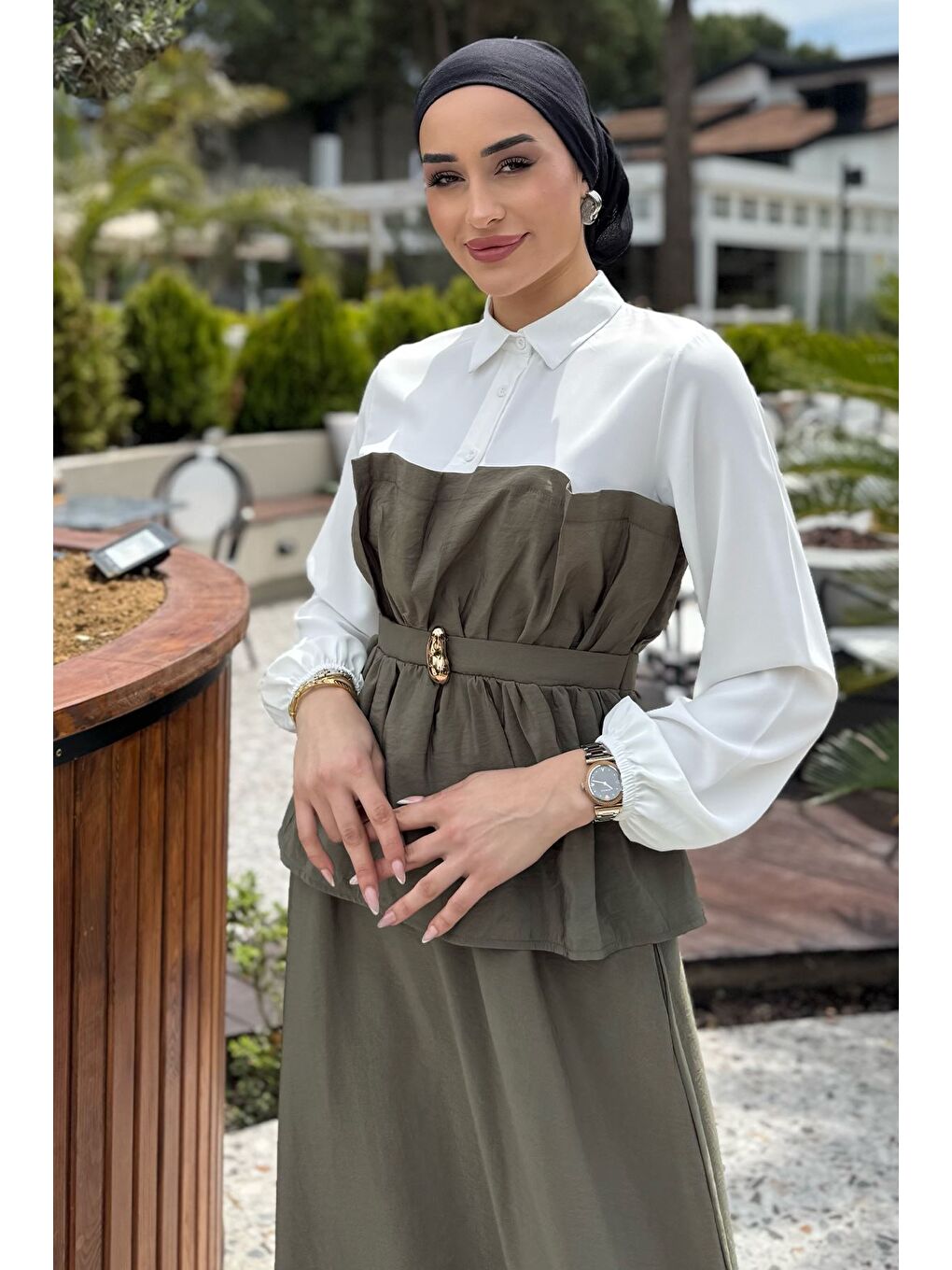 Haki Ön Tokalı Gömlek Garnili Bluz Etek Tesettür İkili Takım-1