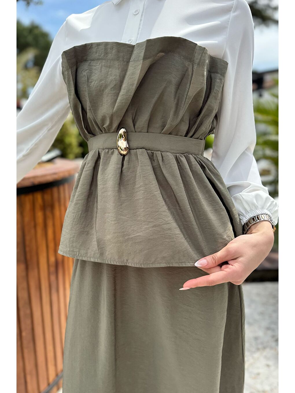 Haki Ön Tokalı Gömlek Garnili Bluz Etek Tesettür İkili Takım-3