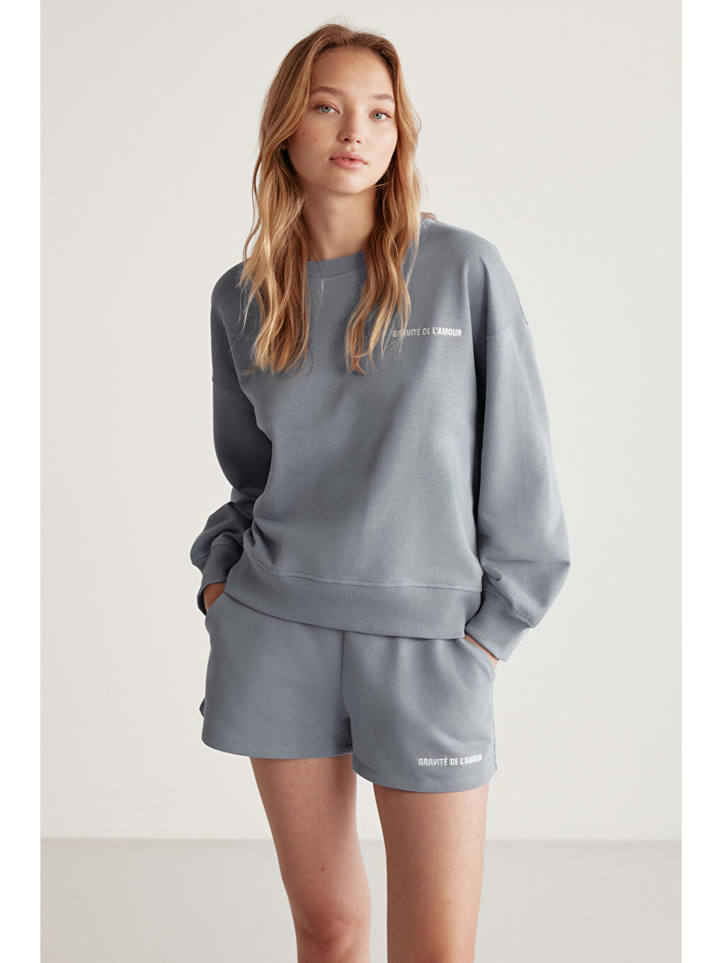 Jennıfer Kadın Organik Pamuklu Nakışlı Yuvarlak Yakalı Oversize Gri Sweatshirt-2