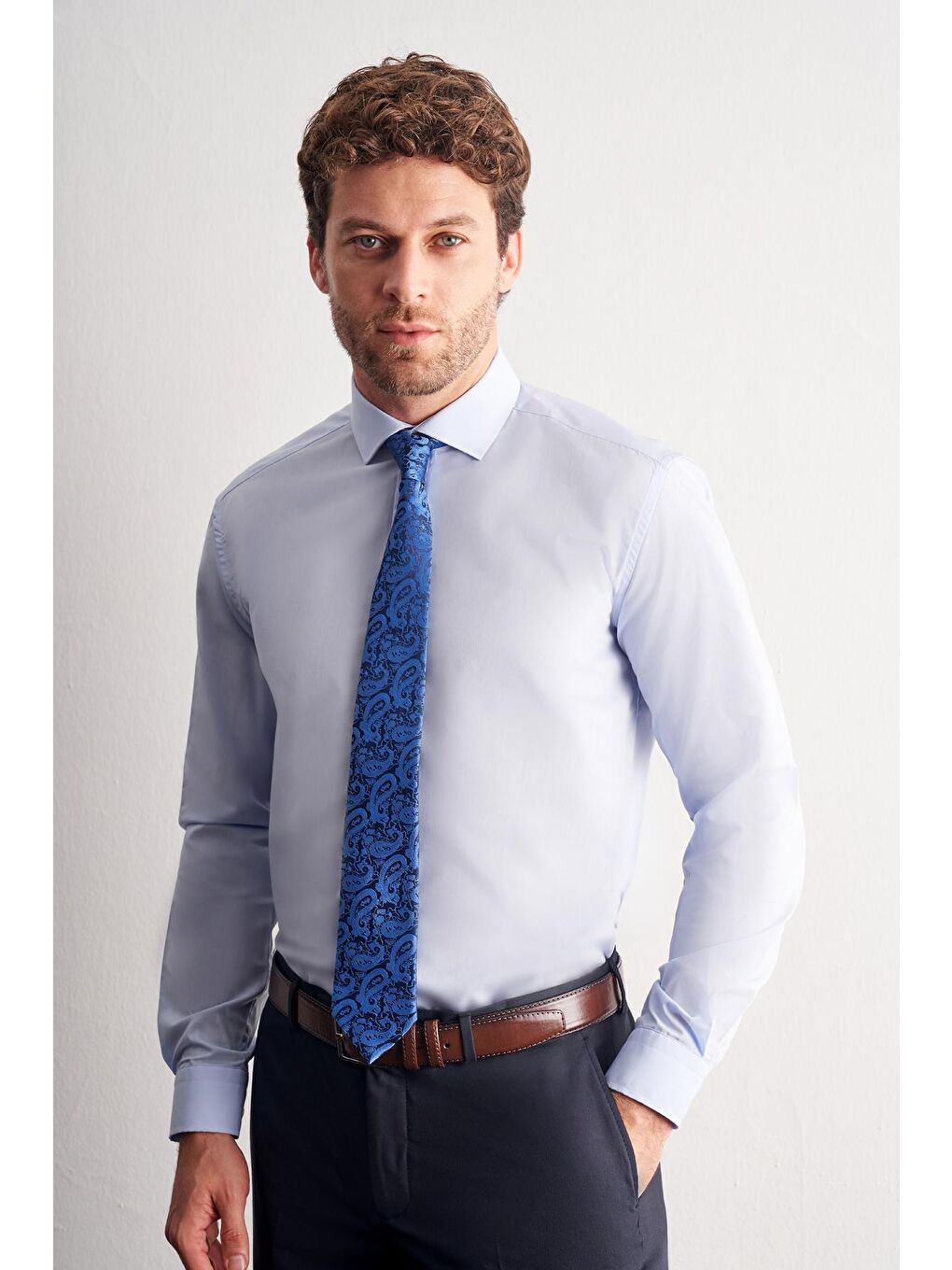 Açık Mavi Yarım İtalyan Yaka Uzun Kol Easy To Iron Slim Fit Pamuklu Gömlek 1004255301-1