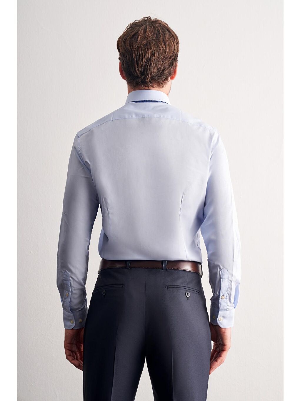 Açık Mavi Yarım İtalyan Yaka Uzun Kol Easy To Iron Slim Fit Pamuklu Gömlek 1004255301-5