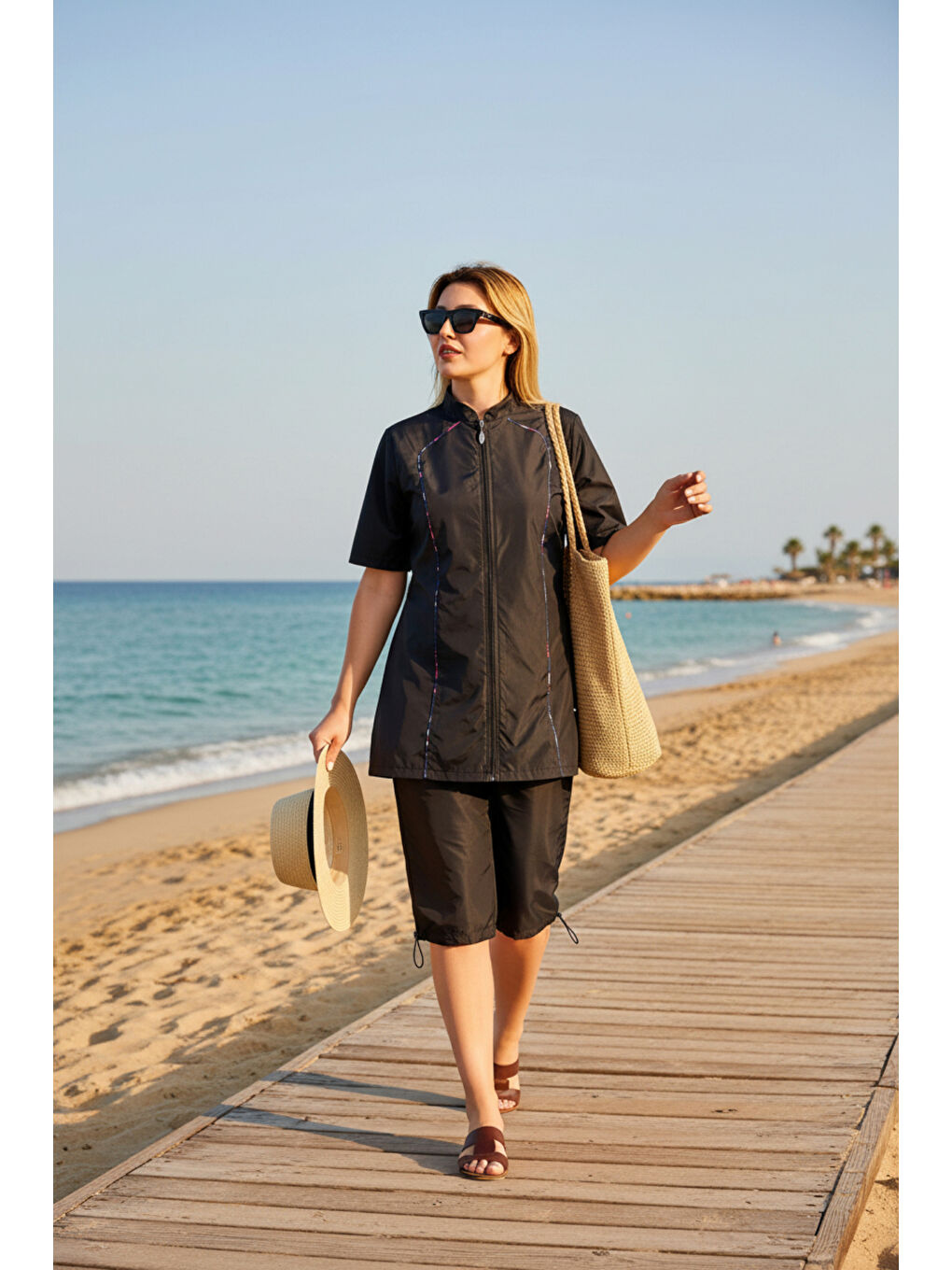 Siyah Hızlı Kuruyan Paraşüt Kumaş Büyük Beden Yarı Kapalı Tesettür Mayo 2474