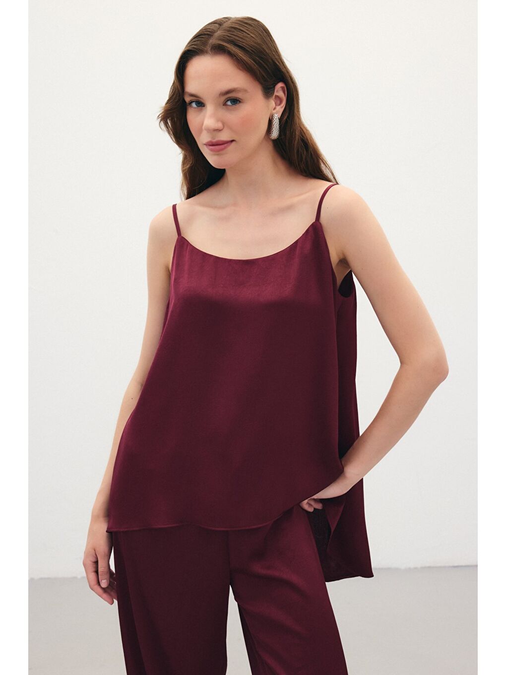 Askılı Saten Bluz - Bordo-1