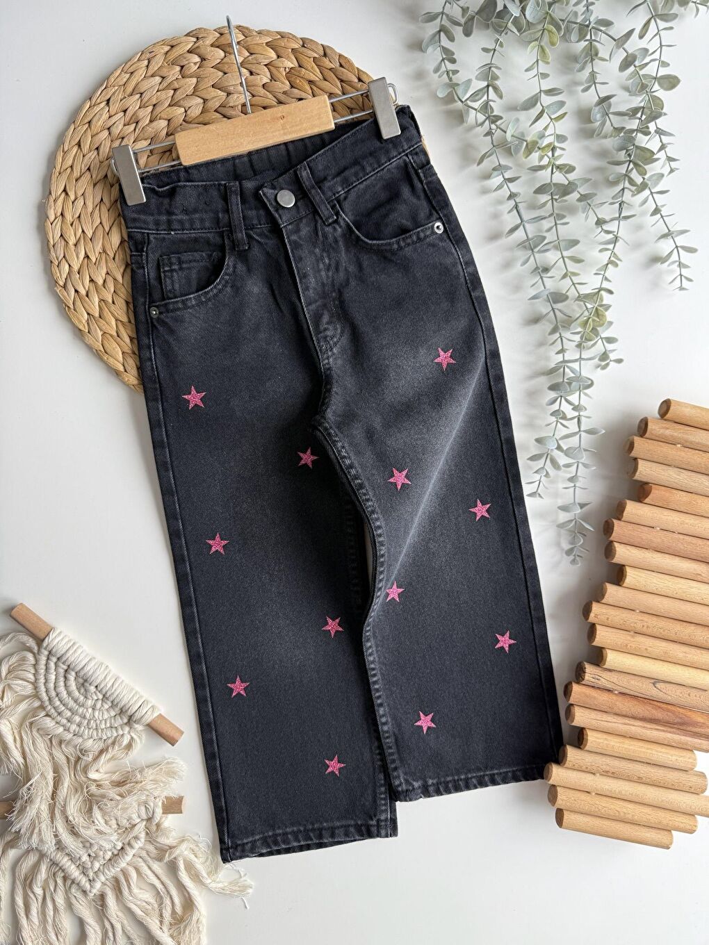 Kız Çocuk Pamuklu Siyah Yıldız Desenli Denim Pantolon – Elastik Bel, Rahat Kesim-1