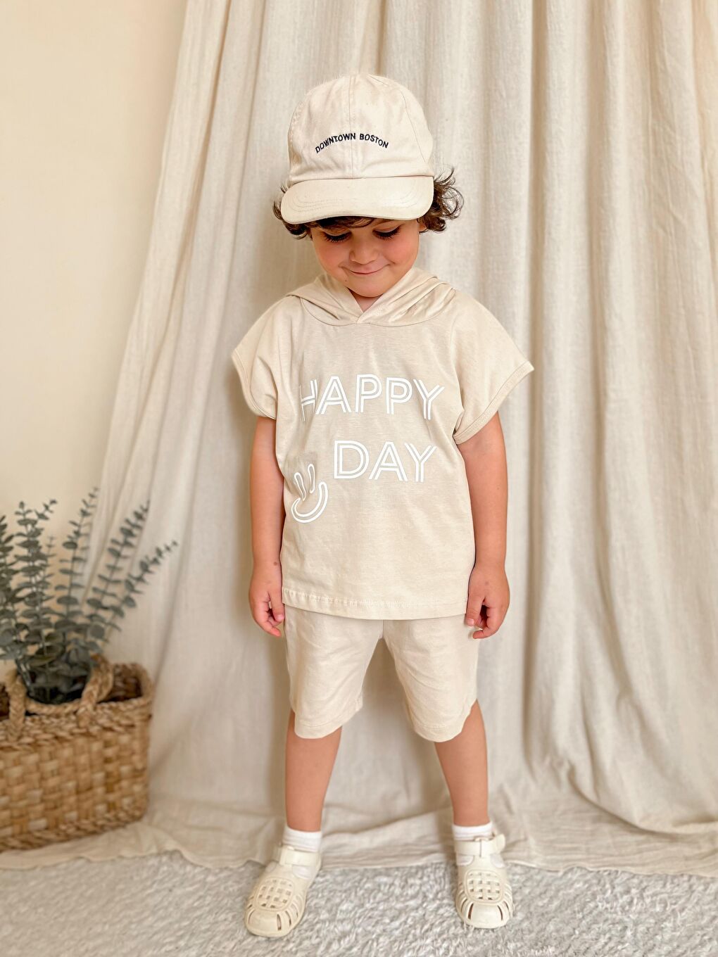 Bej Kapüşonlu Yazlık Baskılı Takım 2404KPSNYZLYK