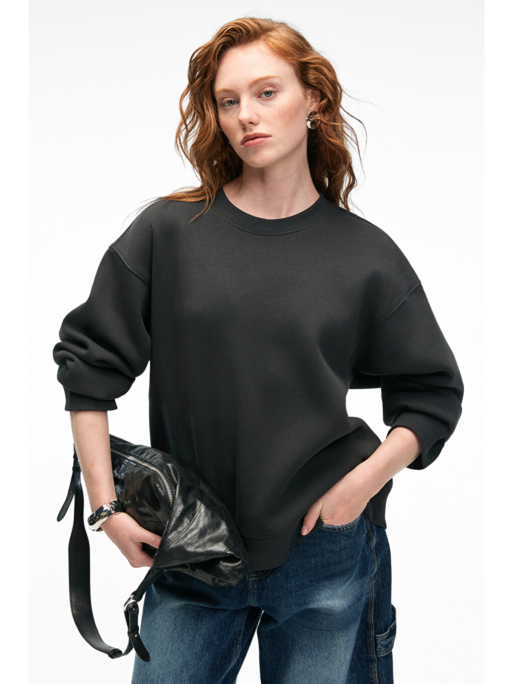 Esme Kadın Oversize Yuvarlak Yakalı Kol Ucu Ve Etek Ucu Manşetli Antrasit Sweatshirt-3