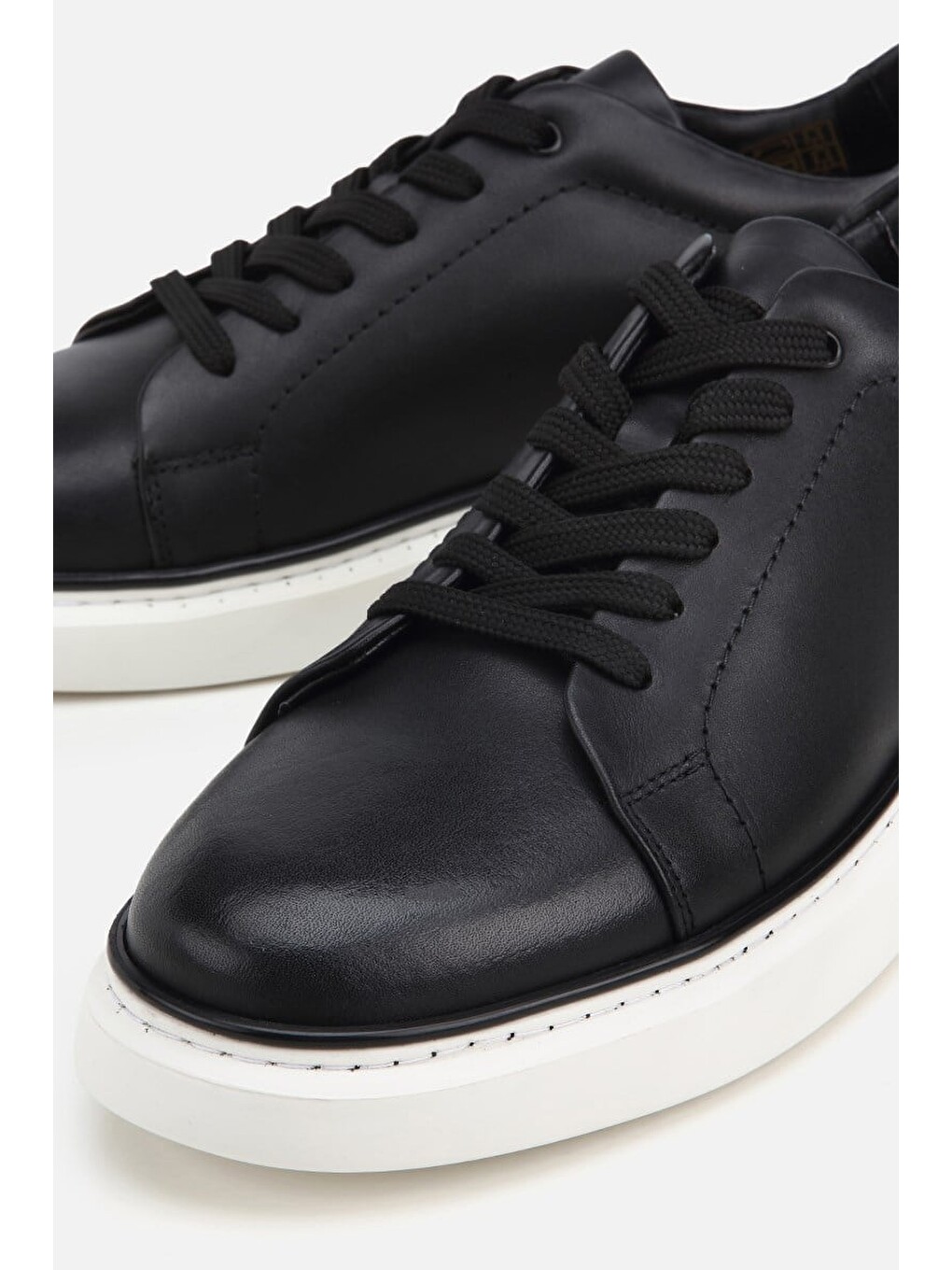 Erkek Siyah Bağcıklı Kalın Tabanlı Günlük Sneaker-1