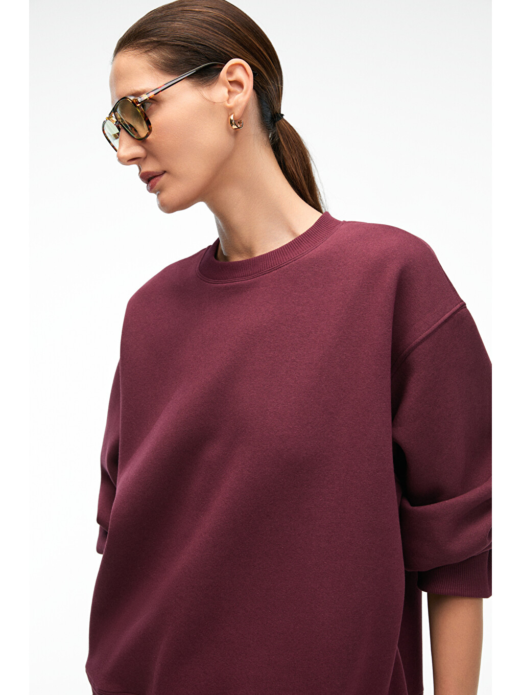 Esme Kadın Oversize Yuvarlak Yakalı Kol Ucu Ve Etek Ucu Manşetli Bordo Sweatshirt-3
