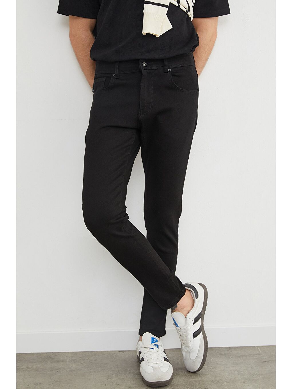 Siyah Slim Fit Normal Bel Jean-1