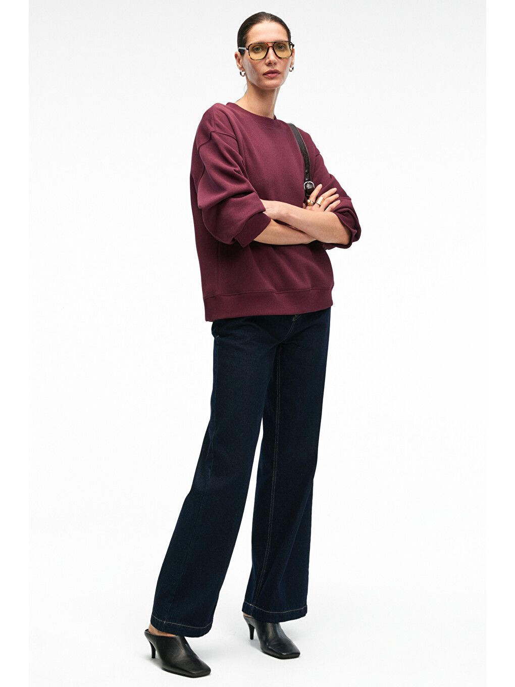 Esme Kadın Oversize Yuvarlak Yakalı Kol Ucu Ve Etek Ucu Manşetli Bordo Sweatshirt-5
