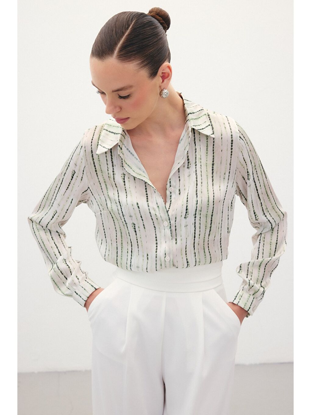 Desenli Klasik Gömlek - Yeşil-1