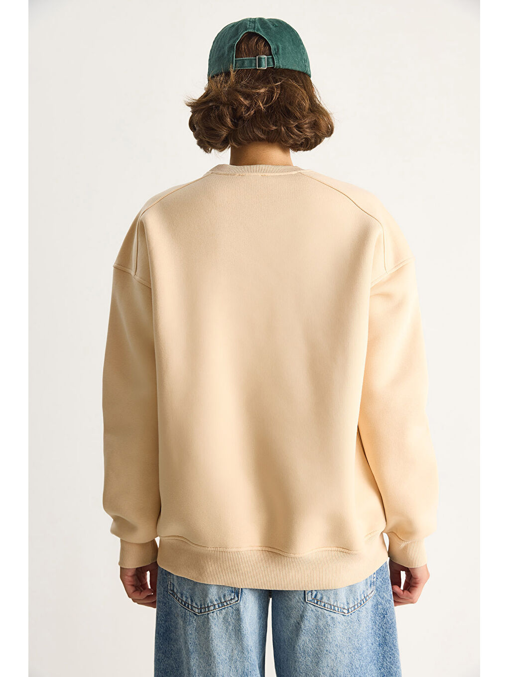 Bej Kadın Bisiklet Yaka Teddy Nakış Detaylı Sweat-1