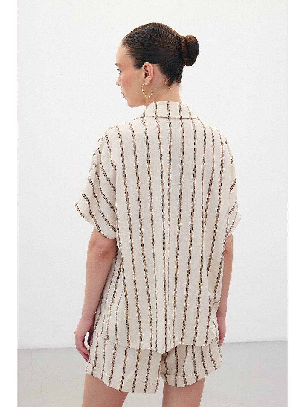 Kahverengi Kısa Kollu Keten Karışımlı Gömlek - Camel-6