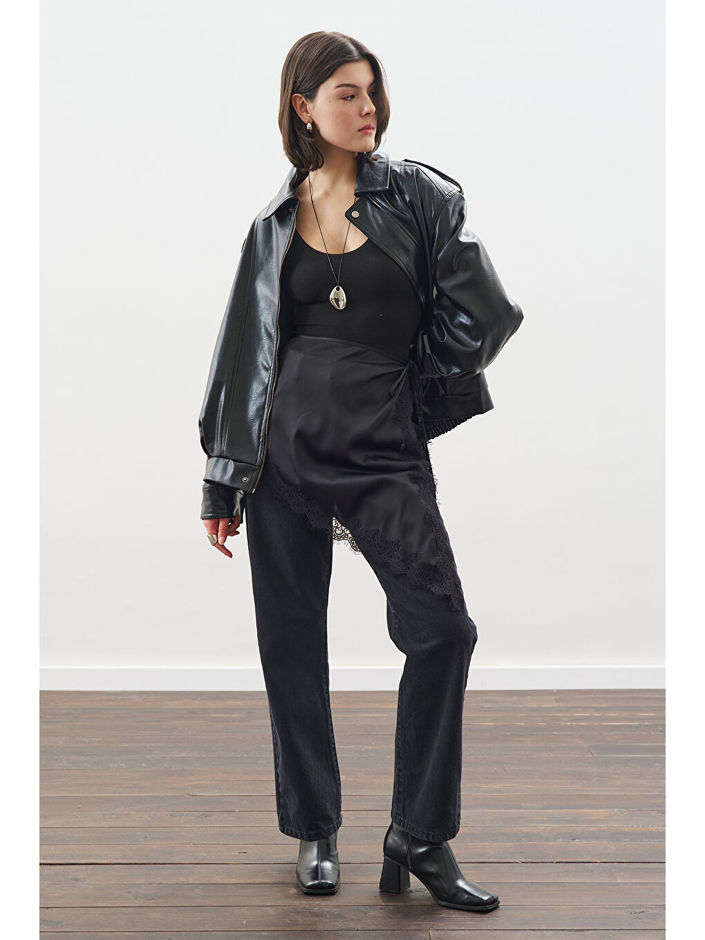 Dantel Şeritli Bel Aksesuar Siyah-3