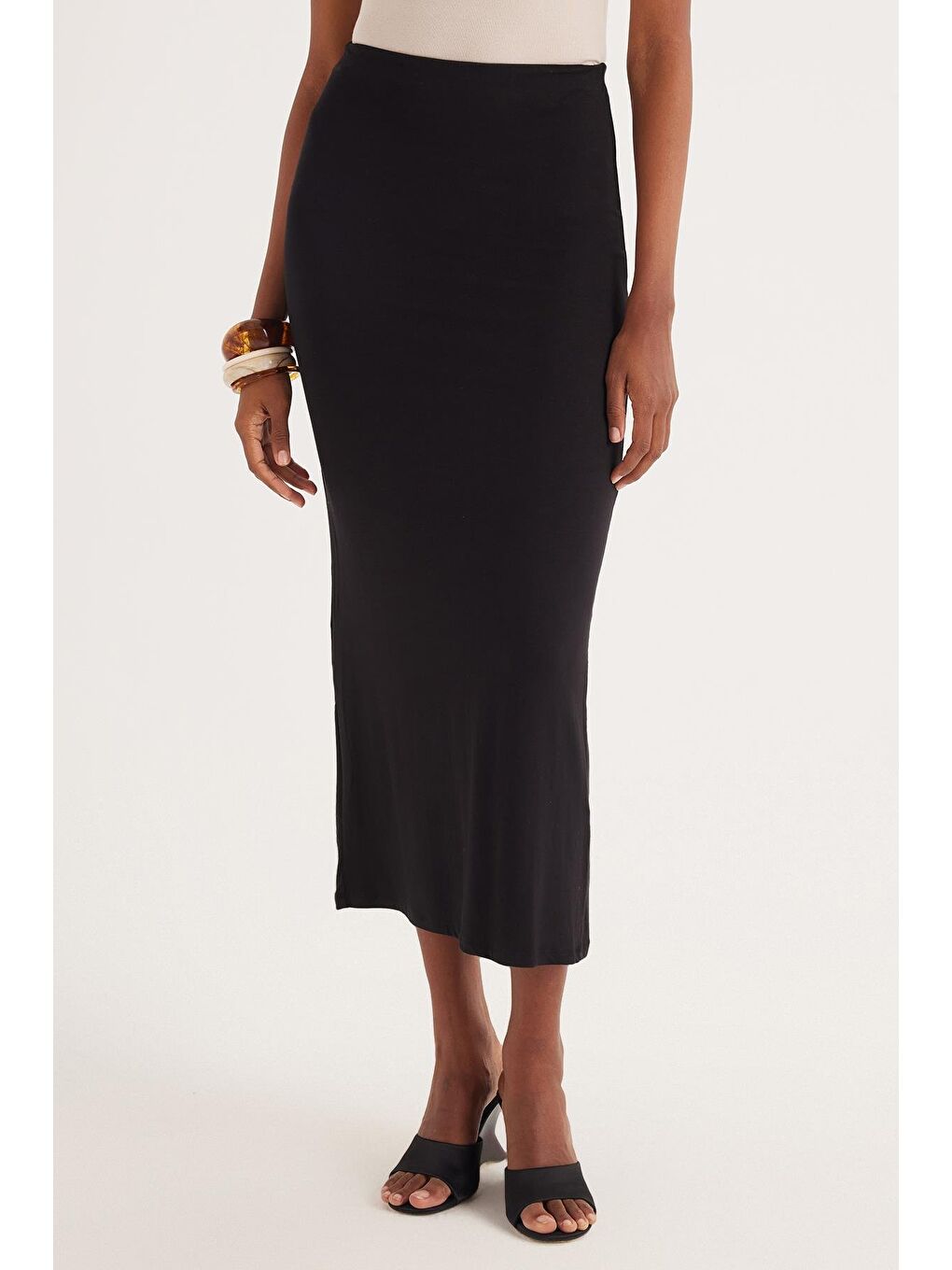 Kadın Standart Fit Modal Kumaş Siyah Maxi Boy Etek