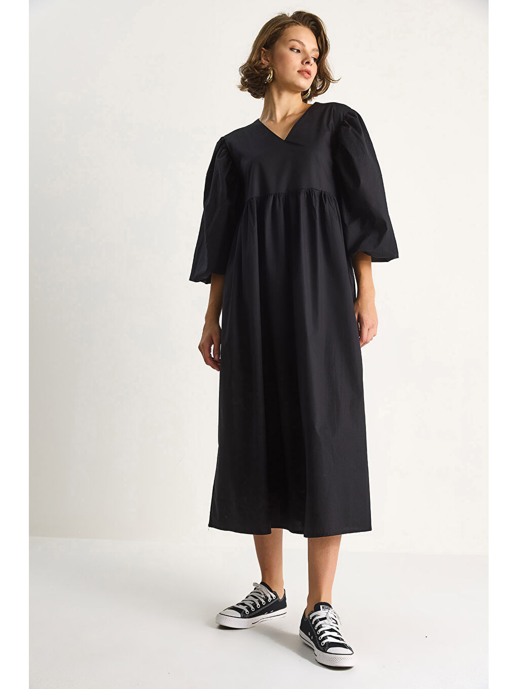 Siyah Kadın V Yaka Balon Kol Uzun Elbise-5