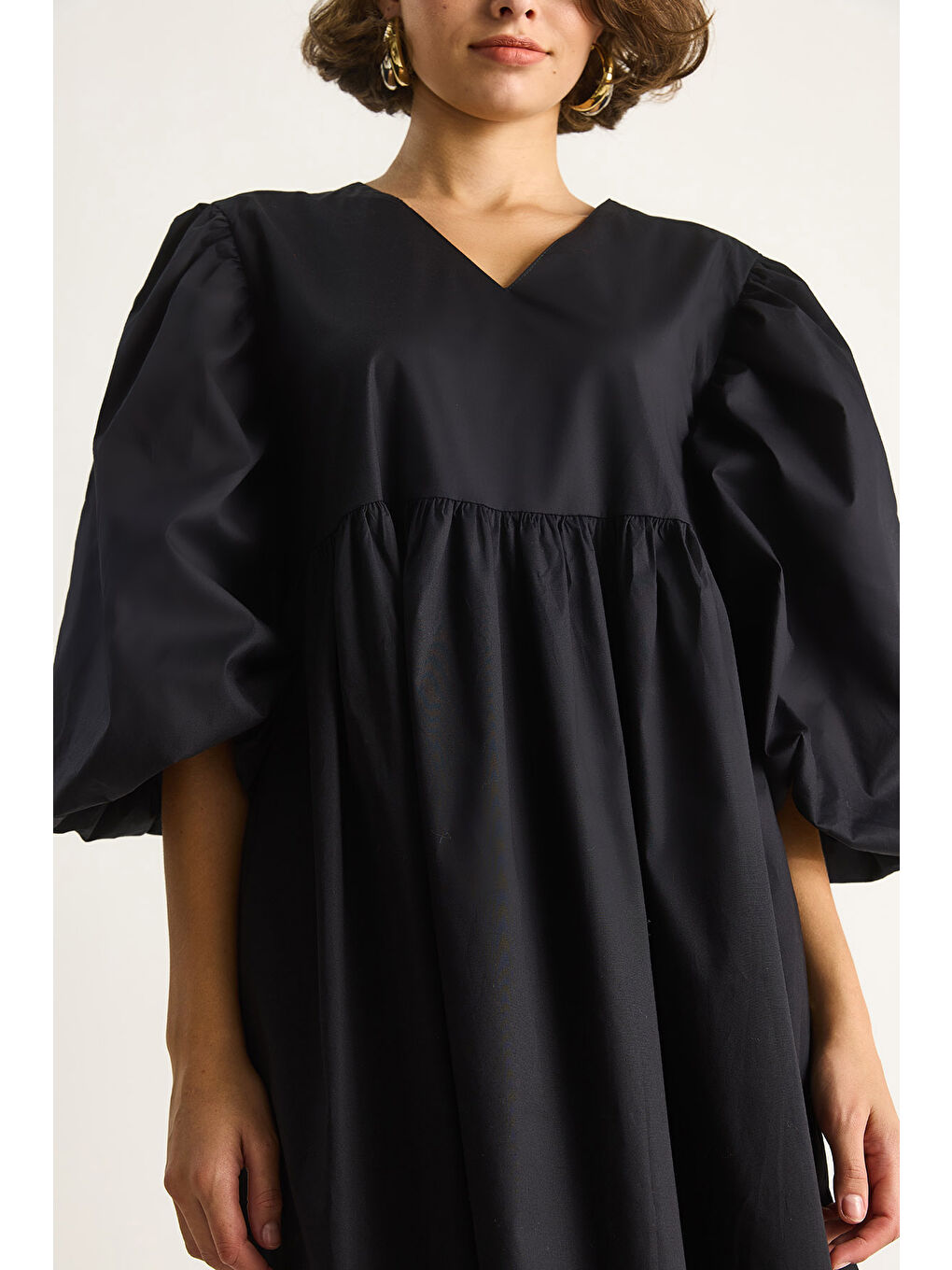 Siyah Kadın V Yaka Balon Kol Uzun Elbise-6