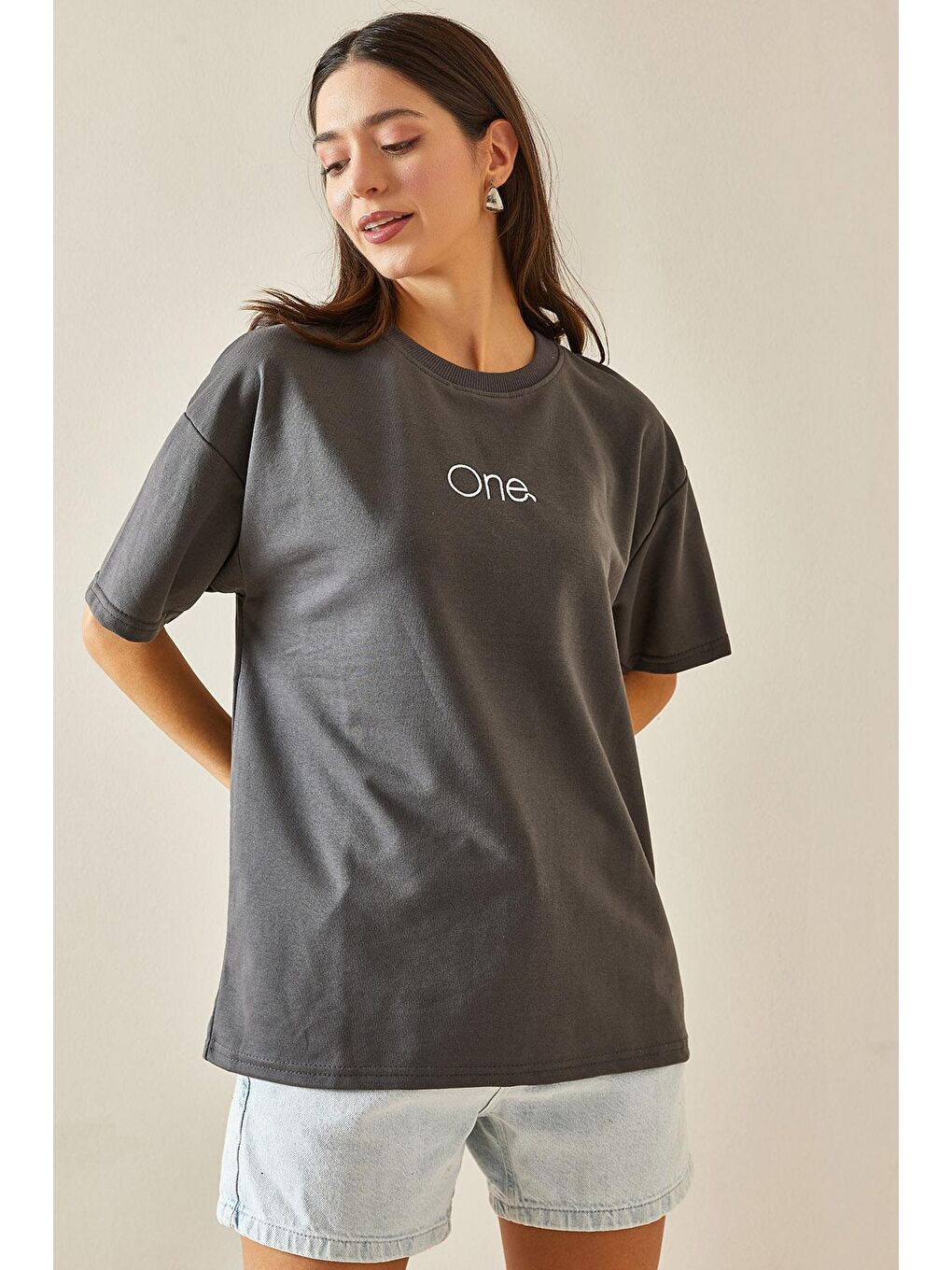 XHAN Antrasit Bisiklet Yaka Yazılı Oversize Tshirt 5YXK1-48703-36