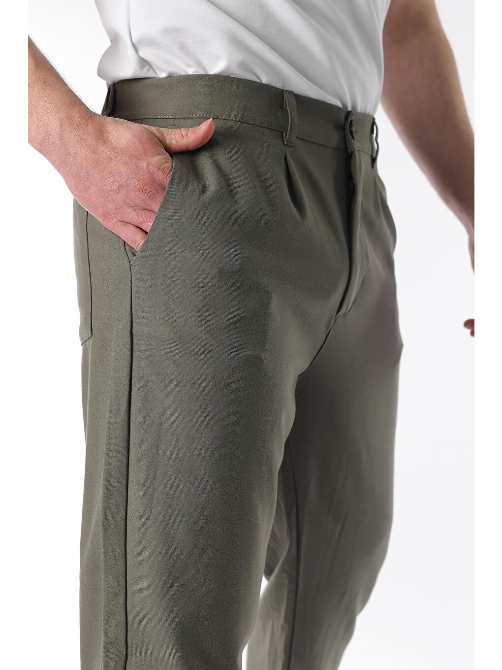 Haki Regular Fit Düz Kesim Yan Cepli Erkek Pantolon 6540-3