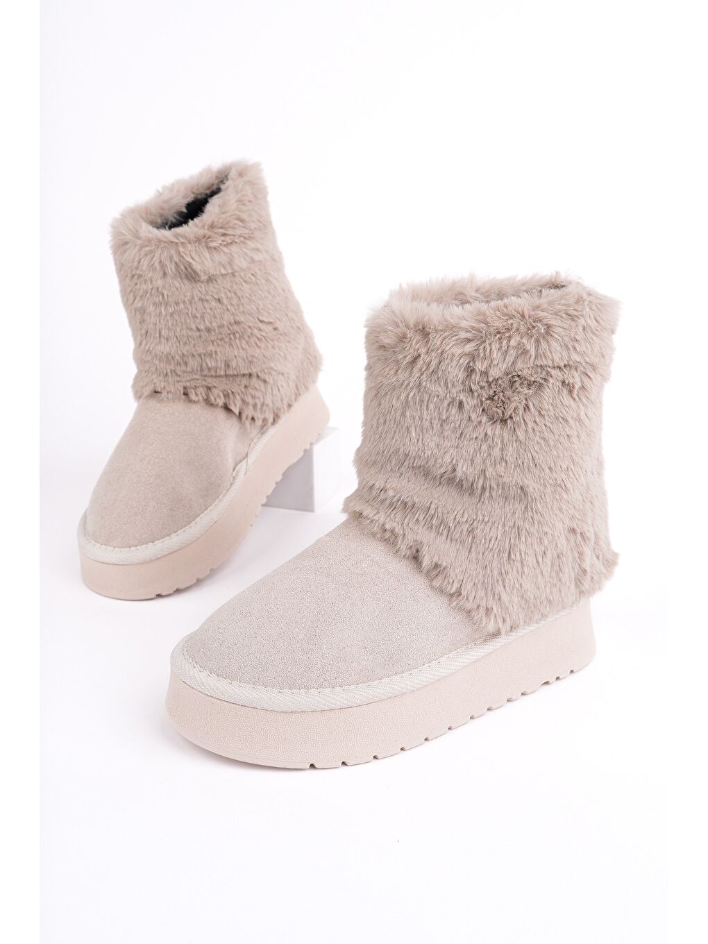 Bej COZY Kürklü Kalın Taban Çocuk Kışlık Mini Bot-1