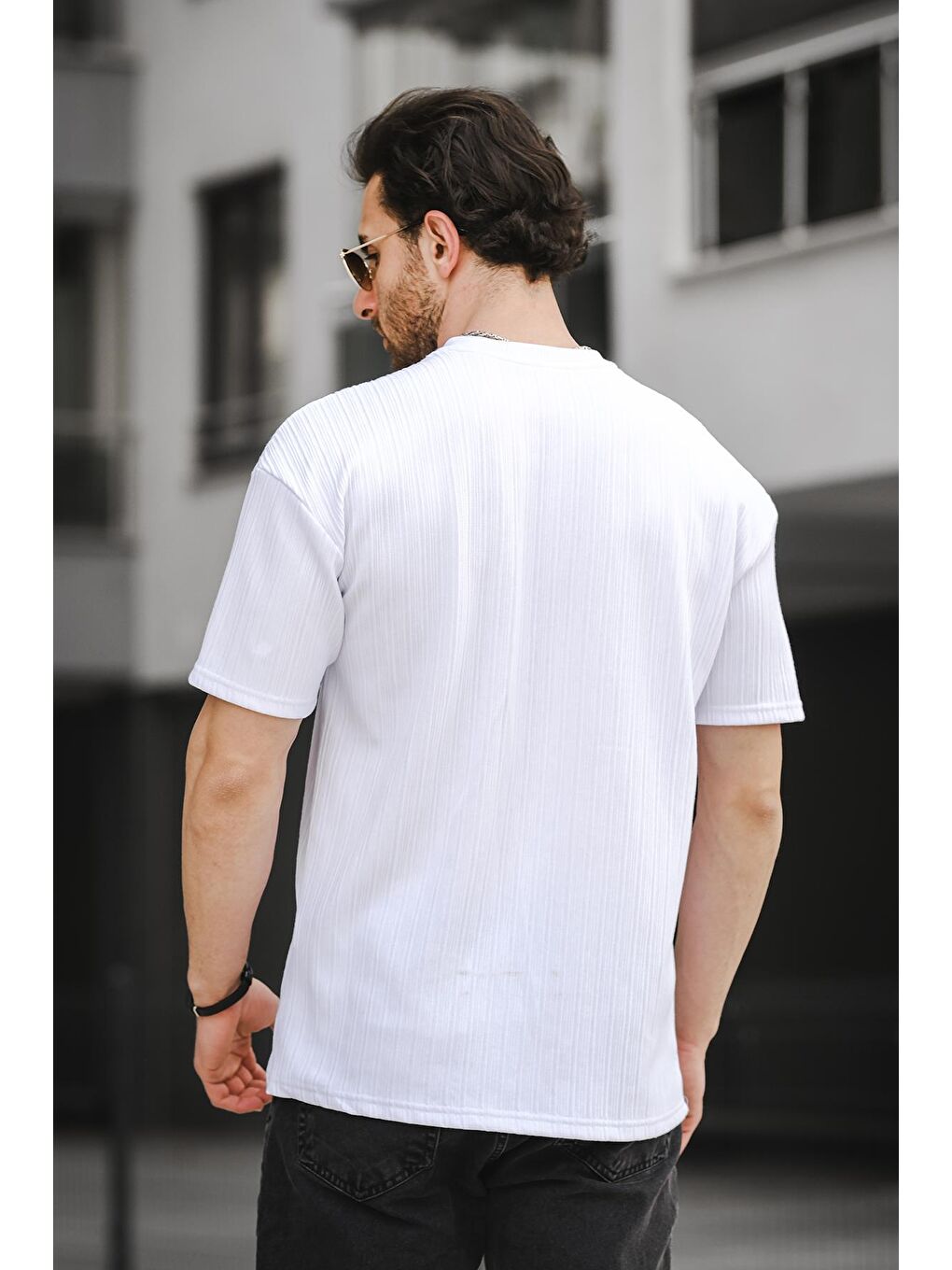 Beyaz Bisiklet Yaka Kısa Kollu Yazı Baskılı  Erkek Tişört-3