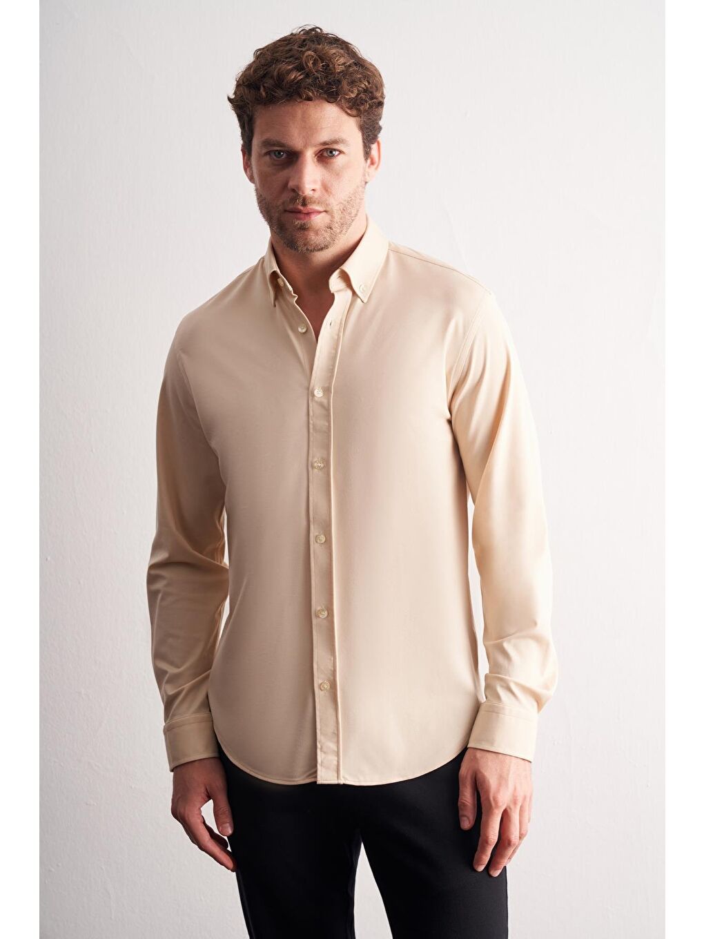 Bej Düğmeli Yaka Örme Uzun Kol Performans Ürün Slim Fit Esnek Gömlek 1004255270