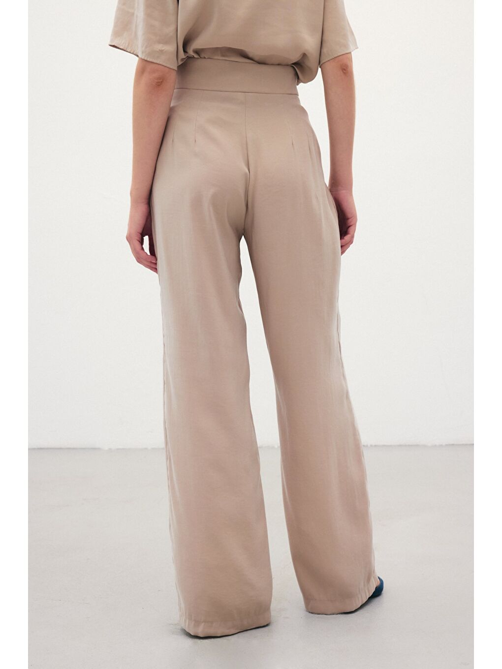 Bej Kemer Detaylı Modal Pantolon - Taş-4