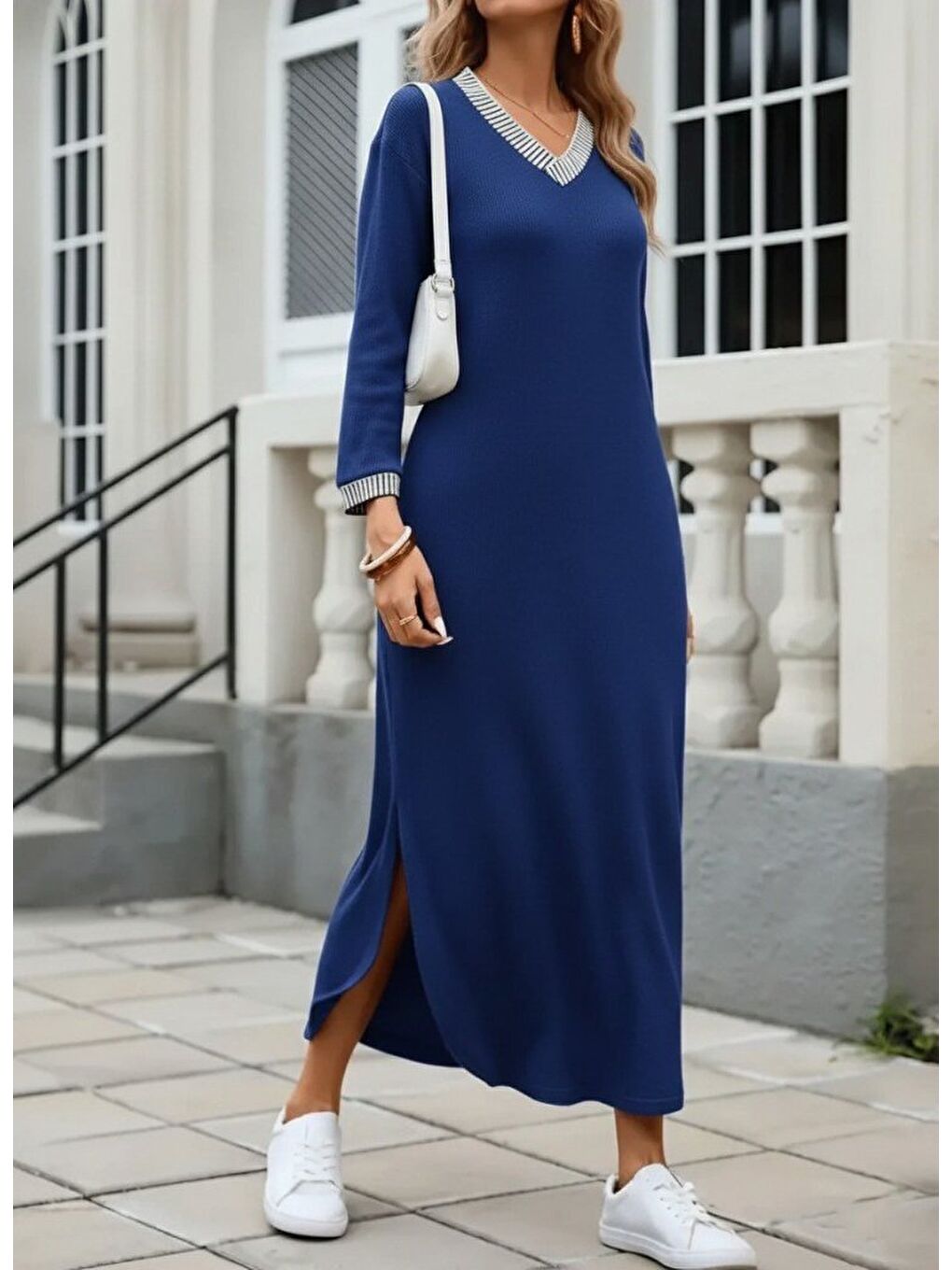 Lacivert Kadın Uzun Kollu V Yakalı Yanlardan Yırtmaçlı Uzun Viskon Iki Iplik Elbise-1