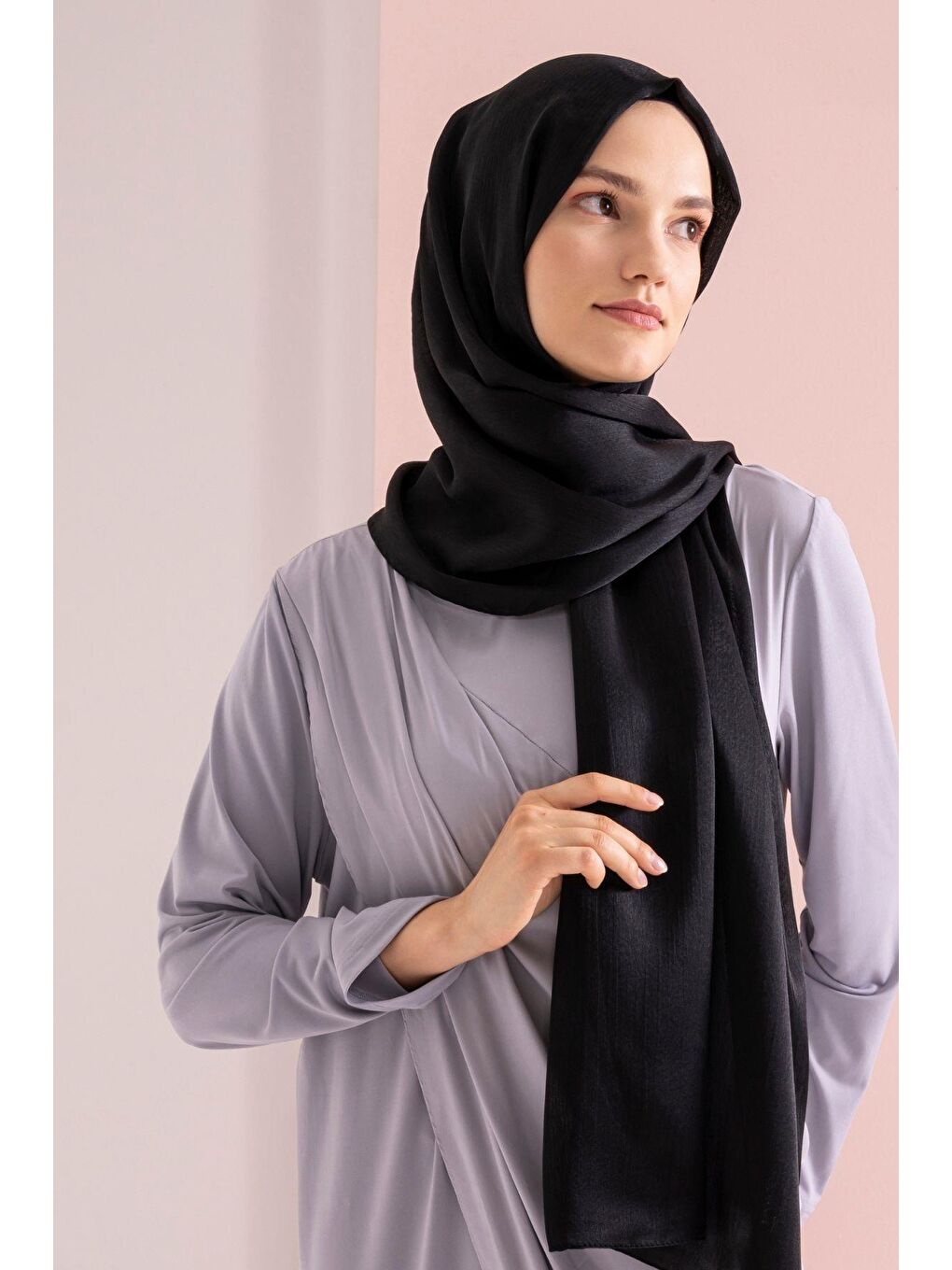 Siyah Kadın Kırışmaz Janjan Şal 185*70 Cm