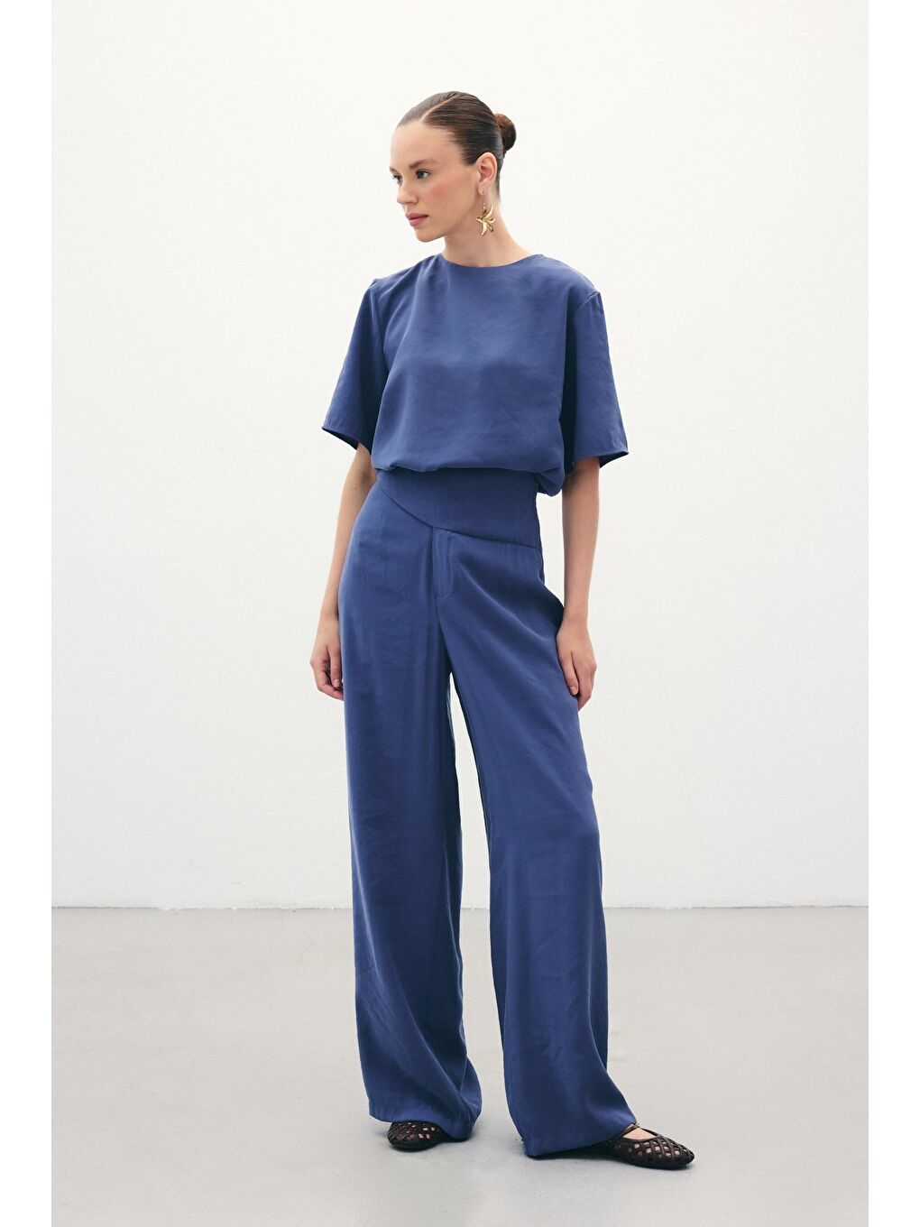 Kemer Detaylı Modal Pantolon - İndigo-1