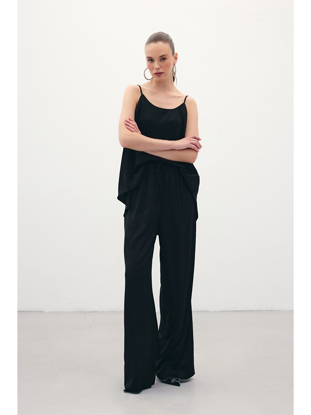 Bağcıklı Salaş Pantolon - Siyah-2