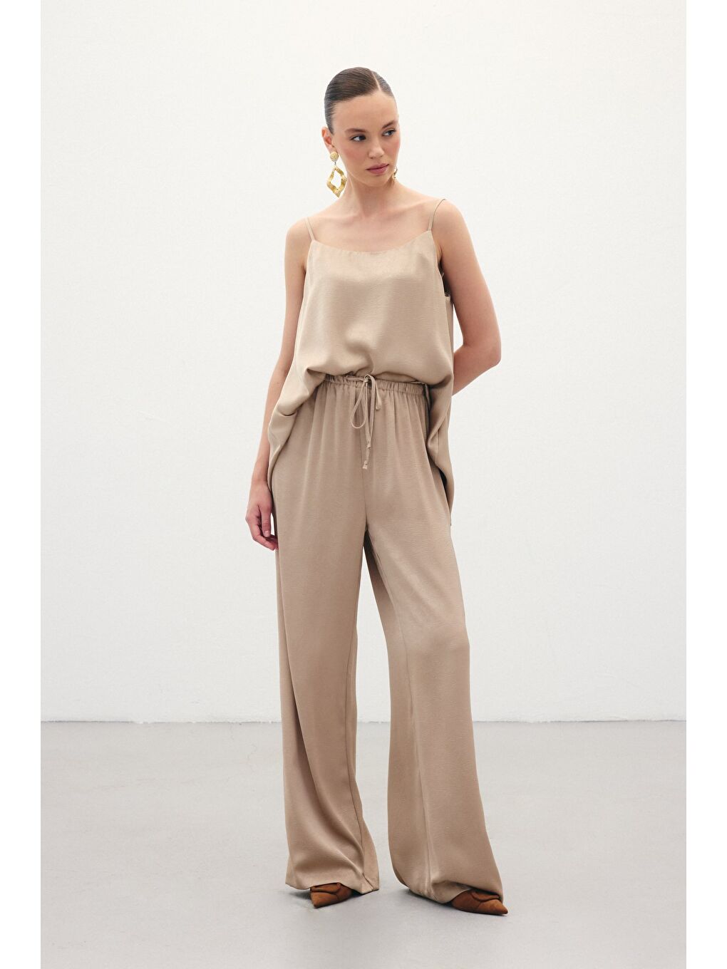 Bej Bağcıklı Salaş Pantolon - Vizon-2