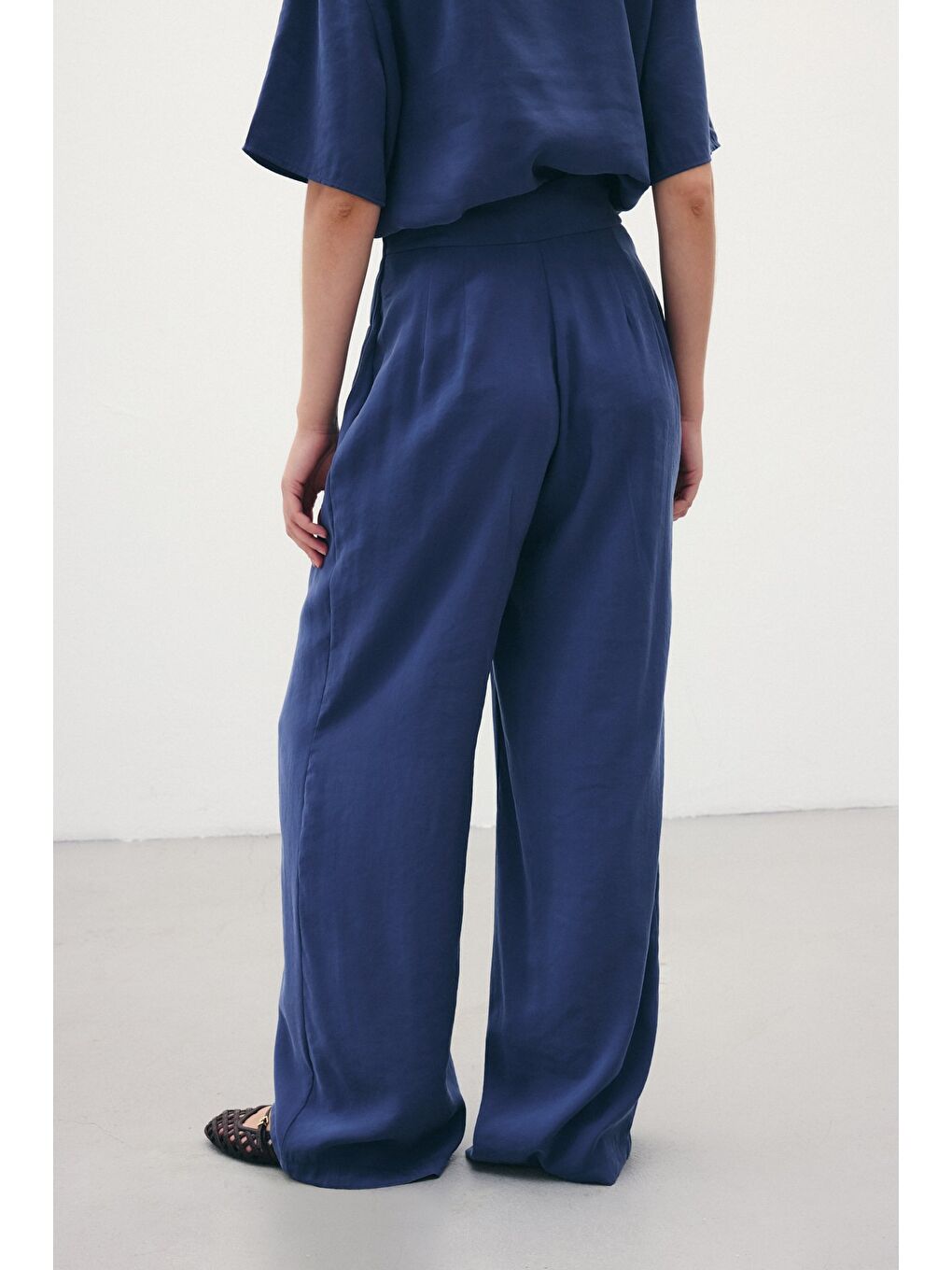 Kemer Detaylı Modal Pantolon - İndigo-7