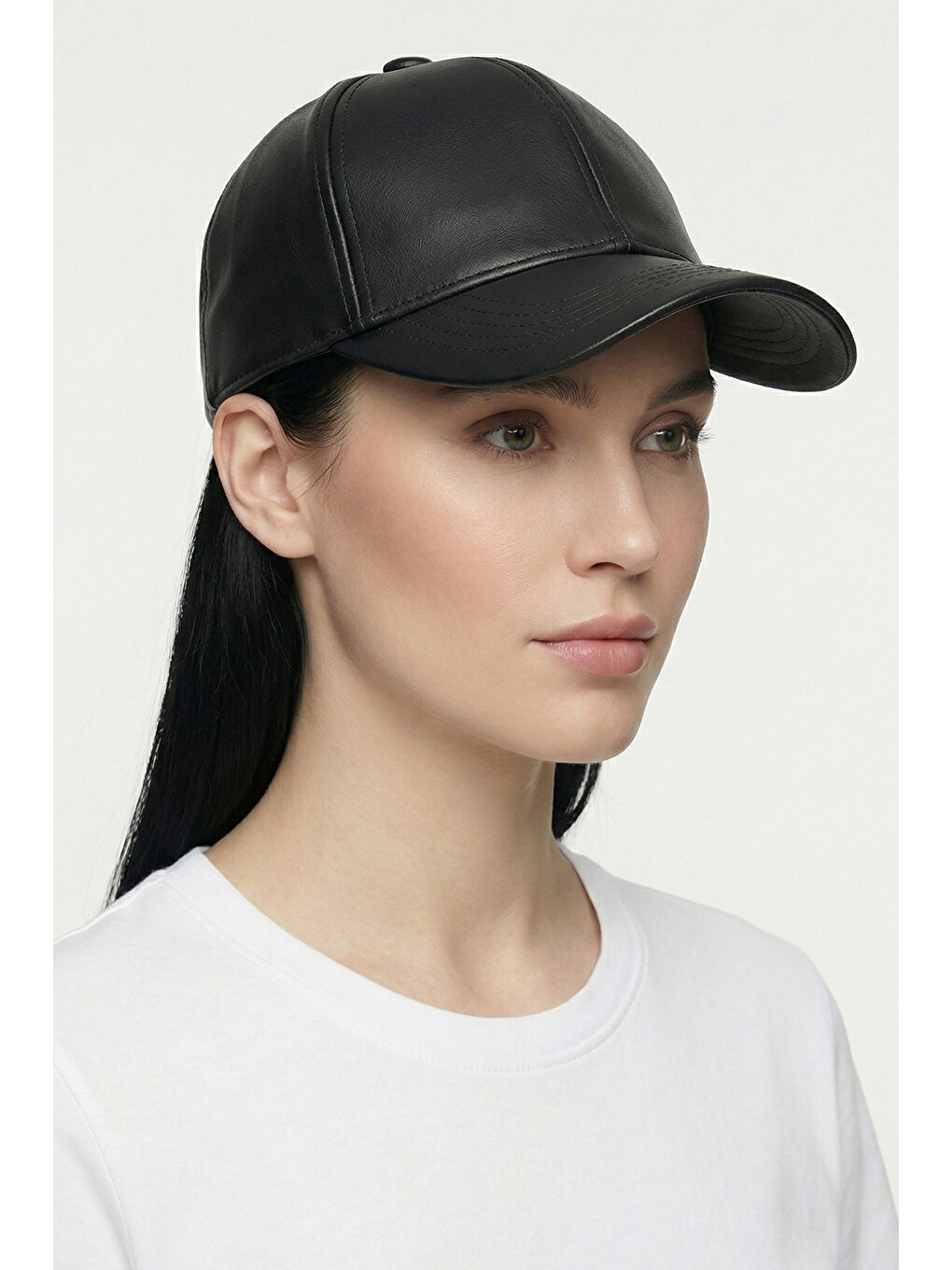 Kadın Suni Deri Şapka 010195 - Siyah