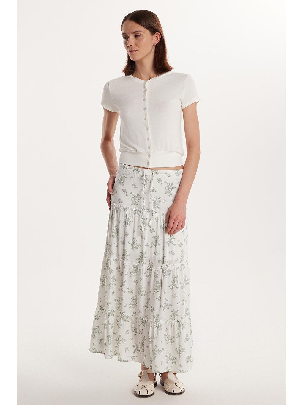 Karışık Kadın Standart Fit Bağlamalı Baskılı Viskon Etek-1