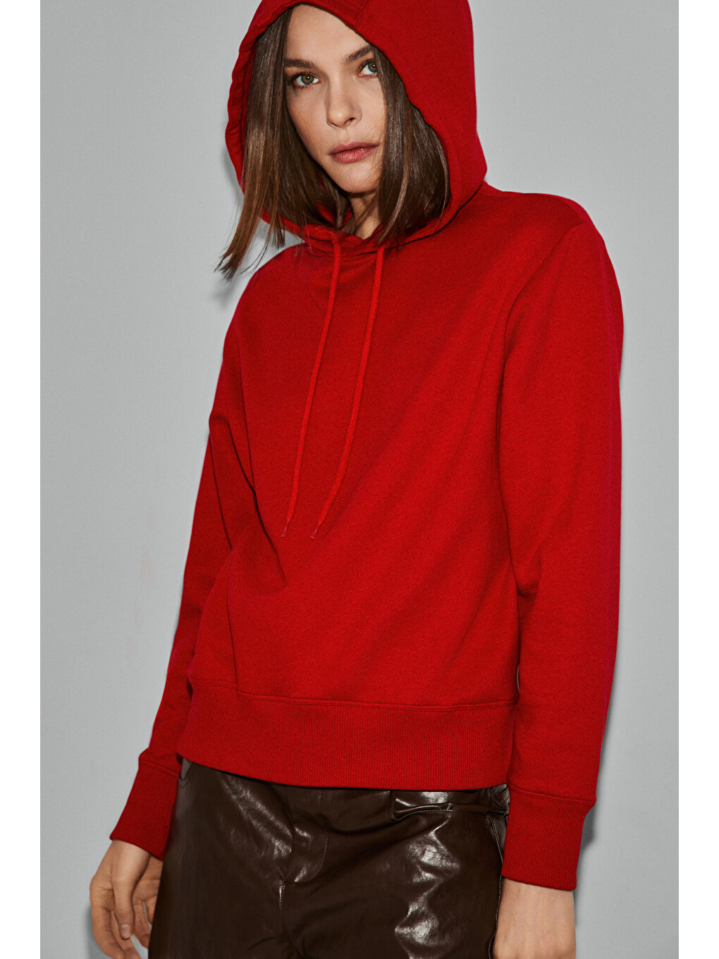 Redony Kadın Organik Pamuklu İçi Polarlı Kapüşonlu Yaka Brit Detaylı Regular Kırmızı Sweatshirt-4
