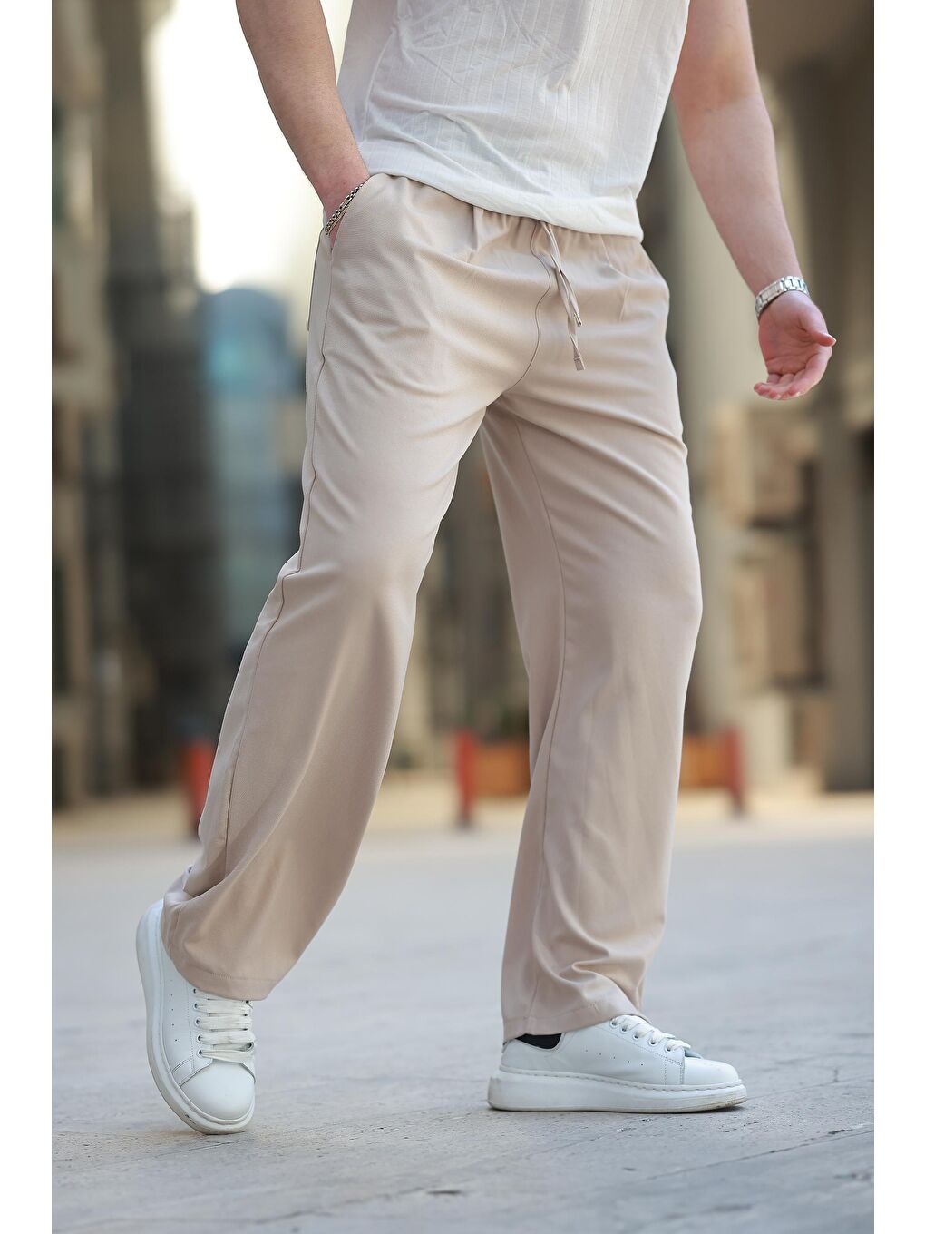 Bej Beli Ayarlanabilir Rahat Kesim Erkek Pantolon E6564-1