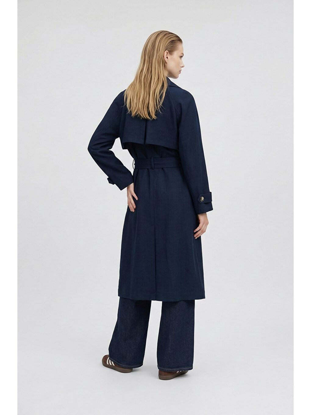 Lacivert-Rüzgarlık Detay Trençkot-1