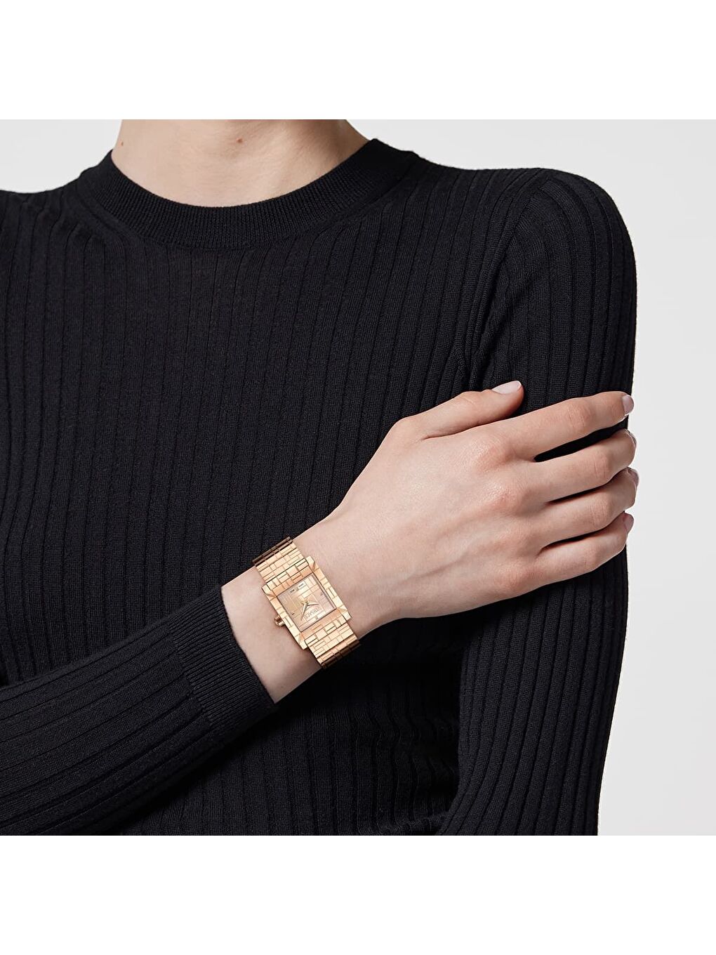 Pembe VRSCVE9B00224 Kadın Kol Saati-4