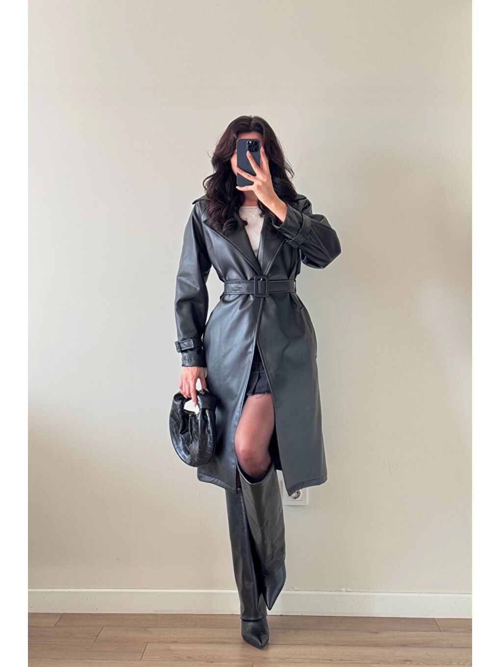 Kadın Siyah Deri Trenç 1041-6056-4