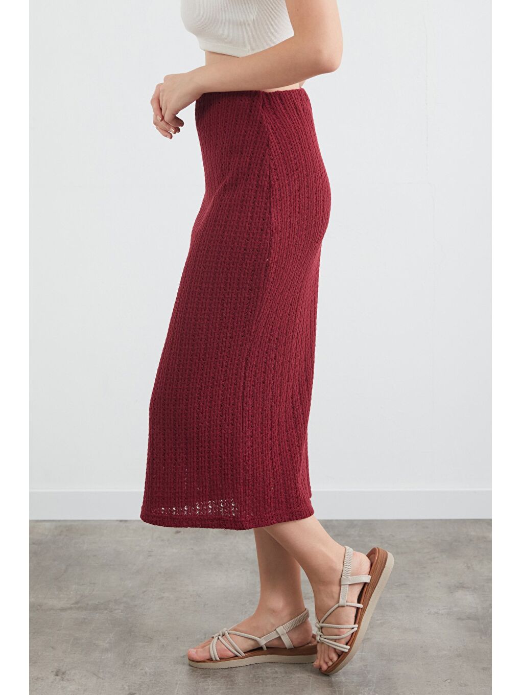 Bordo Beli Lastikli Triko Etek-1