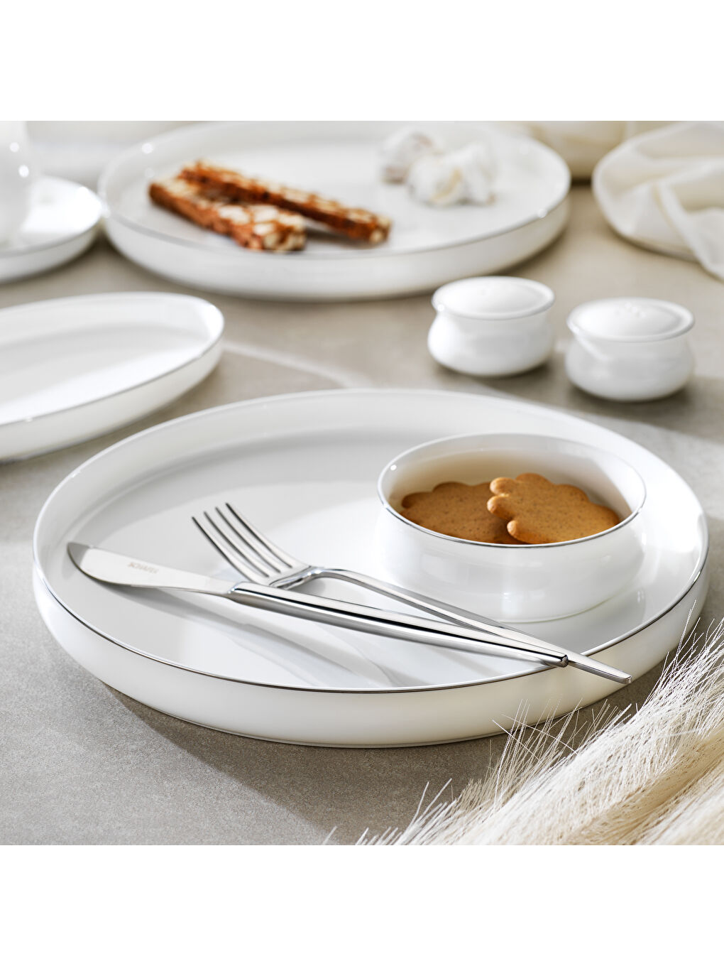 Beyaz Superfine Bone Lumiere Kahvaltı Takımı 32 Parça-Platin-1